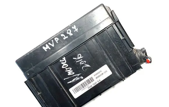 Nissan Navara D23 Fuse module 7154722330 24382EW70B