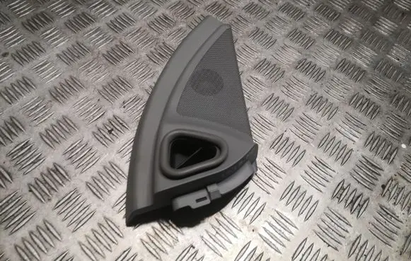 Mercedes-Benz ML W164 Front door speaker cover trim 1647201670 A1647201670