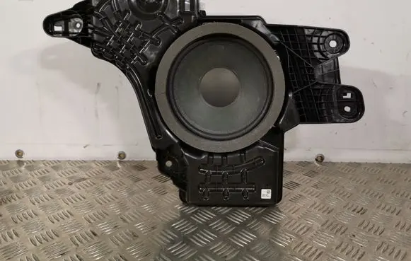Subaru Forester SK Subwoofer speaker 8948013801A 86301SJ140 25718J0801