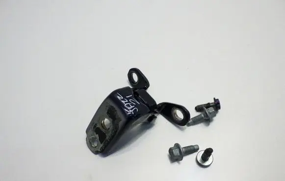 Honda Jazz IV GR Rear door lower hinge A051979