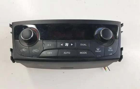 Suzuki SX4 S-Cross Climate control unit 3951061M10 615702P36B 3951061M0
