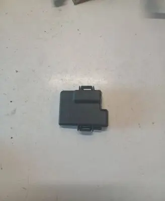 Volvo S60 Fuse box cover 31300188
