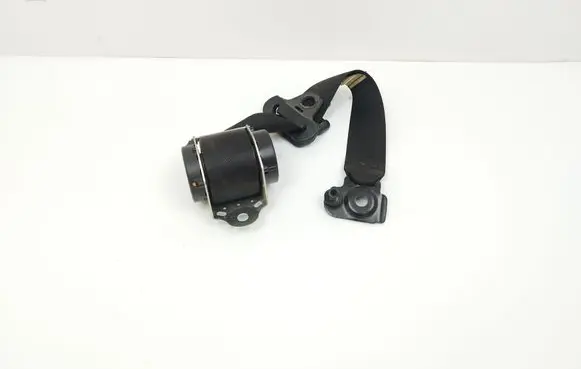 Toyota Verso-S Rear seatbelt 618558000