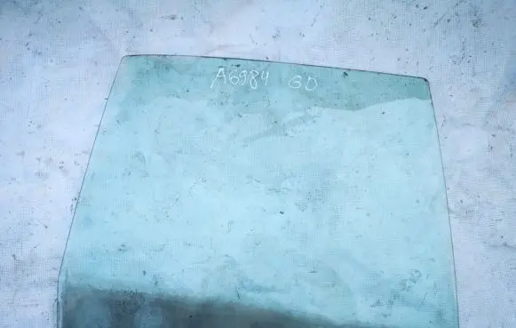 Mazda 626 Rear door window glass