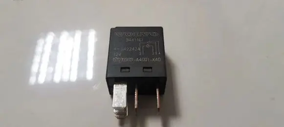Volvo XC90 Other relay V23074 9441161