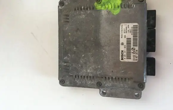 Peugeot 807 Engine control unit/module 0281011033 9640938180