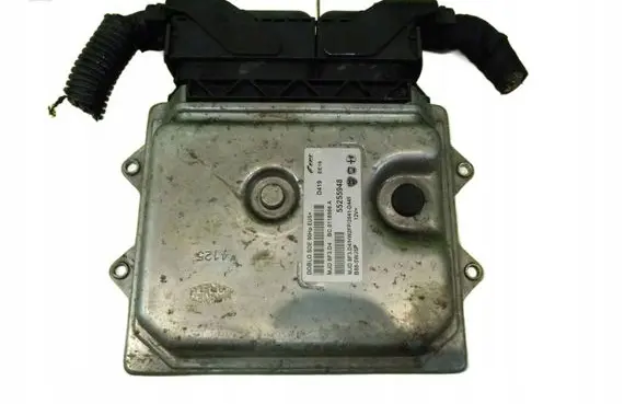 Opel Combo D Engine control unit/module 55255948 12AB14