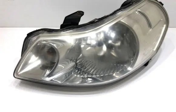 Suzuki SX4 Headlight/headlamp
