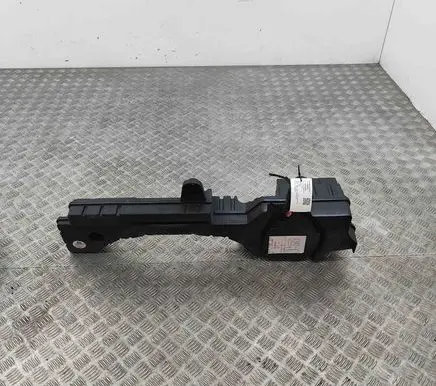 Audi e-tron Subwoofer speaker 4KE035621