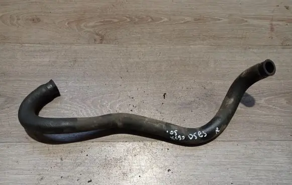 Volvo XC90 Engine coolant pipe/hose