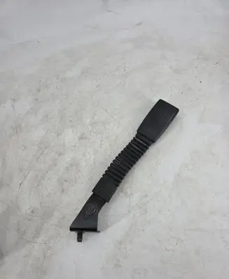 Hyundai Galloper Front seatbelt buckle