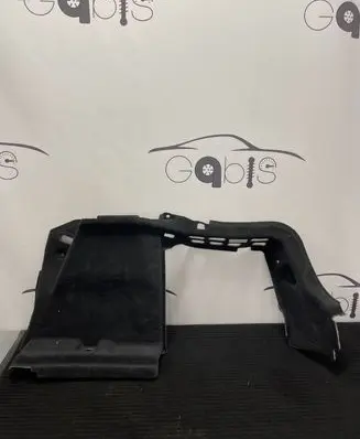 Trunk/boot lower side trim panel