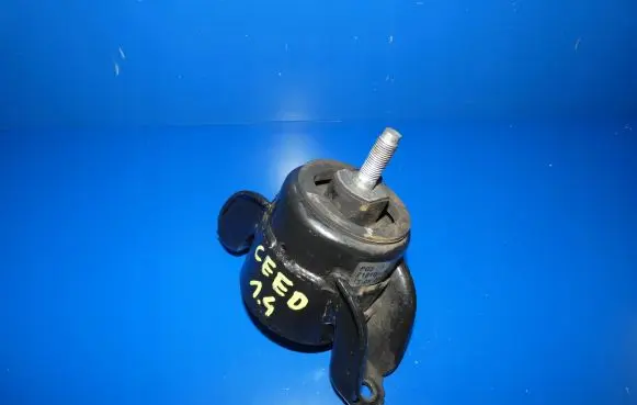 KIA Ceed Engine mount bracket 21810A5200
