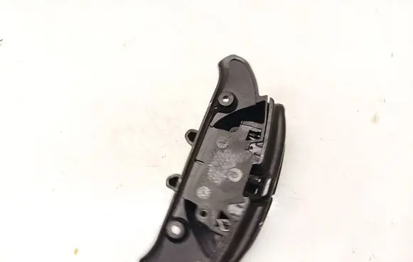 Mercedes-Benz E W211 Armrest e046112321