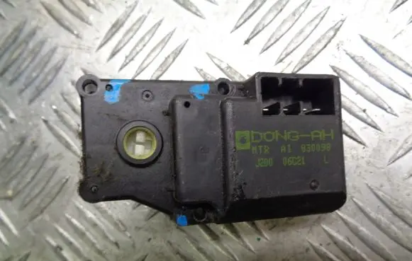 Chevrolet Nubira A/C air flow flap actuator/motor 830098
