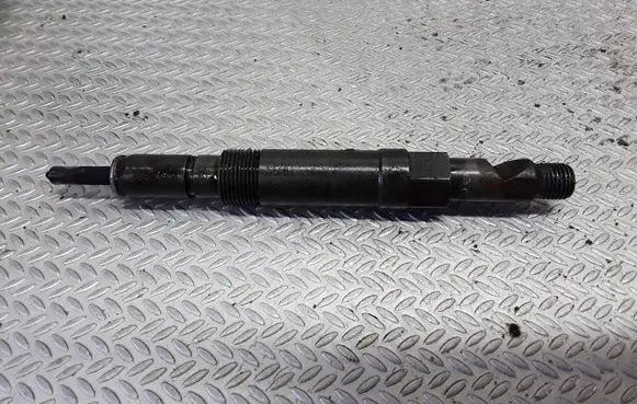 Ford Mondeo Mk III Fuel injector 0432133801