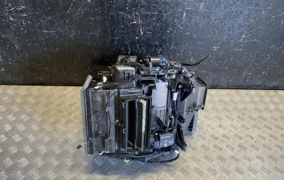 Volkswagen ID.4 Interior heater climate box assembly housing 