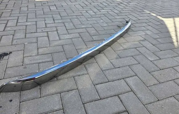 Peugeot 3008 II Rear bumper trim bar molding 9811652177
