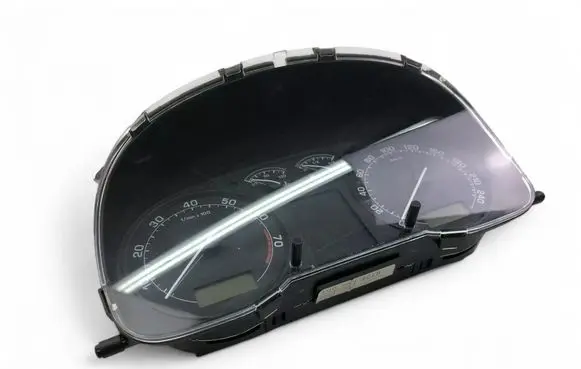Skoda Octavia Mk1 (1U) Speedometer (instrument cluster) 1U0920801B