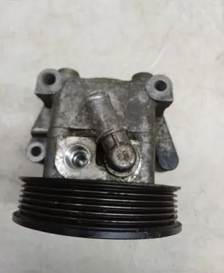 Ford Focus Power steering pump 2S413A696AA 7611332128