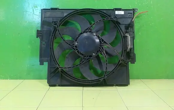 BMW 1 F20 F21 Fan set 5020644