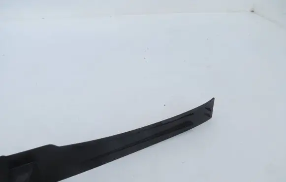 Volvo V70 (B) pillar trim (bottom) 