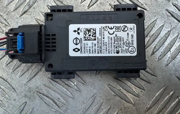 Renault Austral Blind spot module 284N03389R