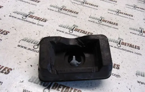 Mercedes-Benz E W211 Jacking socket point A2039970186