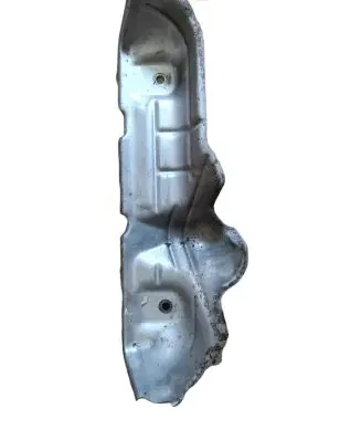 Honda CR-V Heat shield in engine bay 