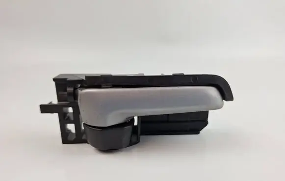 Suzuki SX4 Loading door interior handle