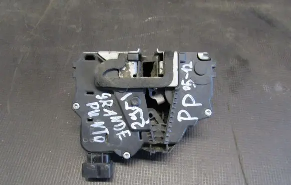 Fiat Grande Punto Front door lock 55701964