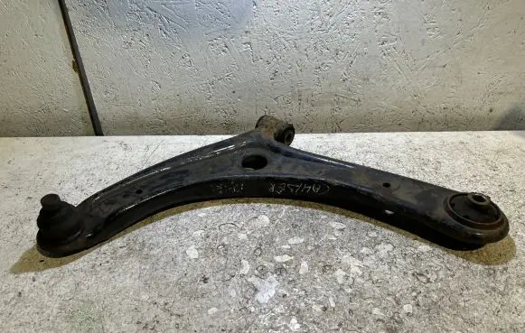 Dodge Caliber Front lower control arm/wishbone