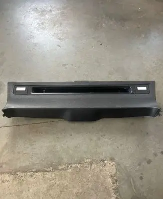 BMW X5 F15 Tailgate/boot lid cover trim 7337736 15671610