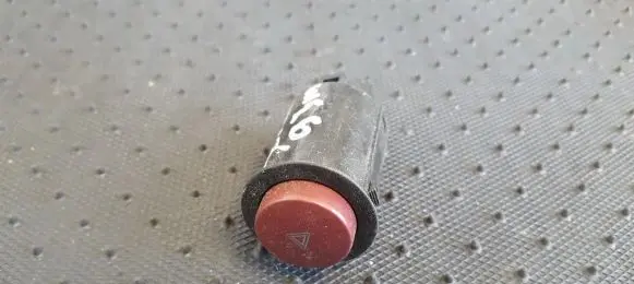 KIA Sephia Hazard light switch