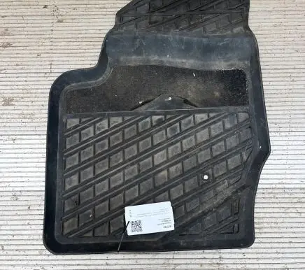 Volvo XC90 Front floor mat 8698873