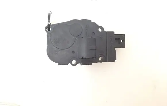 Audi A5 8T 8F Air flap motor/actuator K9749006