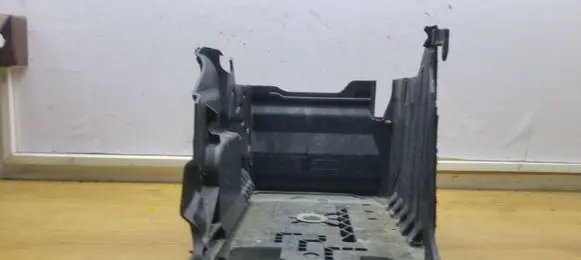 Volvo S60 Battery tray 31294786