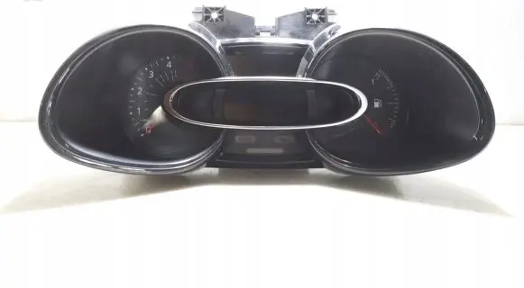 Renault Clio IV Clock 