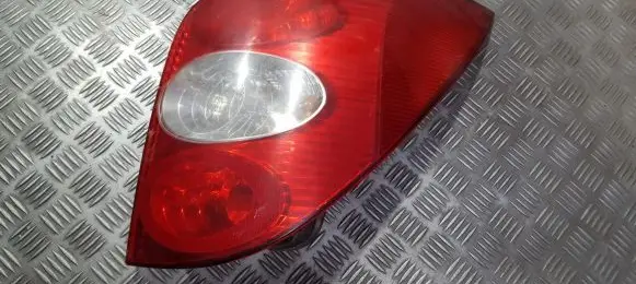 Renault Laguna II Rear/tail lights 8200002472