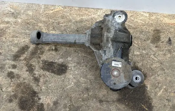 Land Rover Range Rover L405 Front differential CPLA3017BE 61970642
