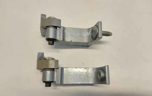 Porsche Taycan 9J1 Rear door hinge set