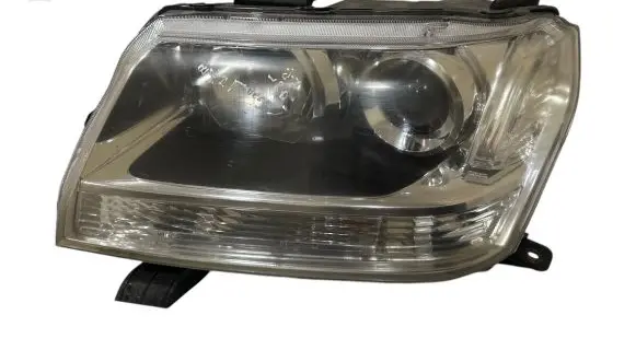 Suzuki Grand Vitara II Headlight/headlamp 10059088