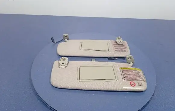 Alfa Romeo Brera Sun visor