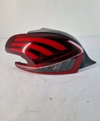 Peugeot 208 Rear/tail lights 001970330