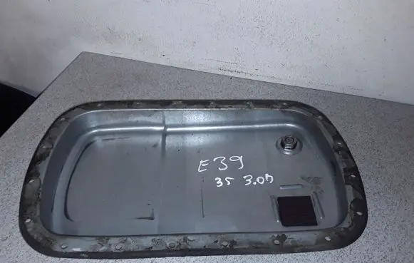 BMW 5 E39 Oil sump 83220026922