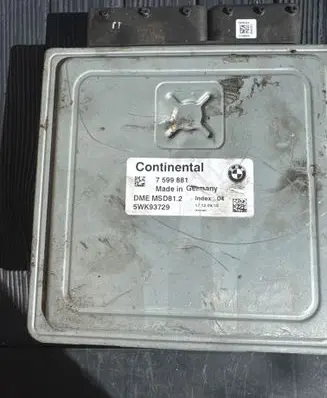 BMW 3 E90 E91 Engine control unit/module 7599881 5WK93729