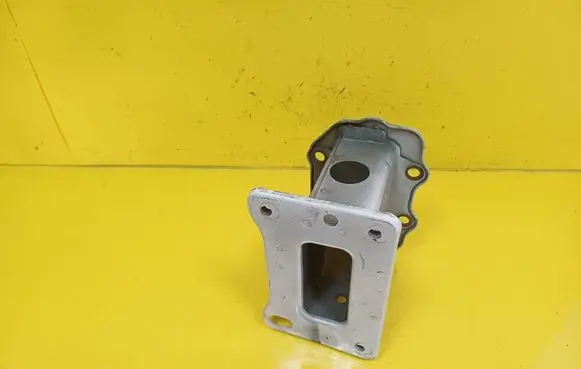 Hyundai i30 Front bumper shock/impact absorber 