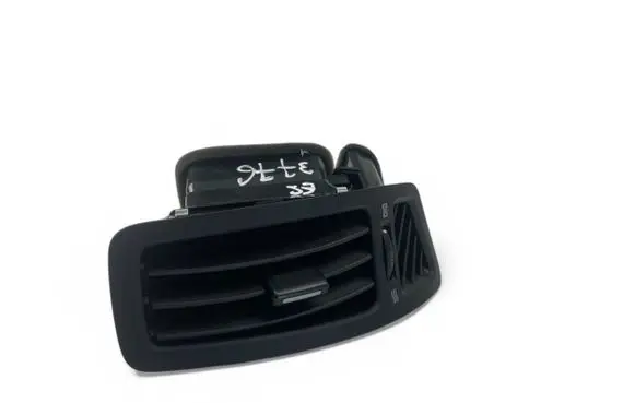 KIA Ceed Dashboard air vent grill cover trim 974901H000