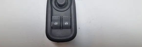 Renault Master III Electric window control switch 8200637849