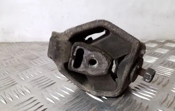 Audi A6 S6 C4 4A Gearbox mount 4A0399151D